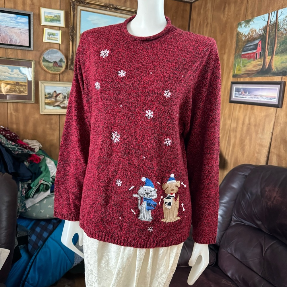 Adorable Carroll Reed Christmas Sweater with Cat and Dog Design